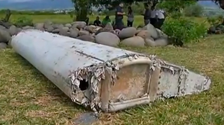 French authorities confirm wing flaperon did belong to MH370