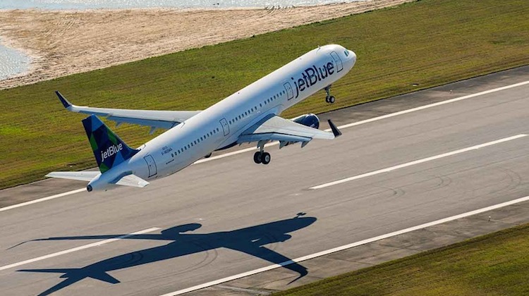 JetBlue to cash in on leisure travel amid COVID-19 downturn