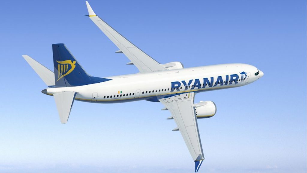 An artist's impression of a Boeing 737 MAX 200 in Ryanair livery. (Ryanair/Boeing)