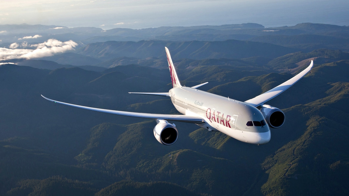 Qatar delays Airbus deliveries, Boeing talks continue