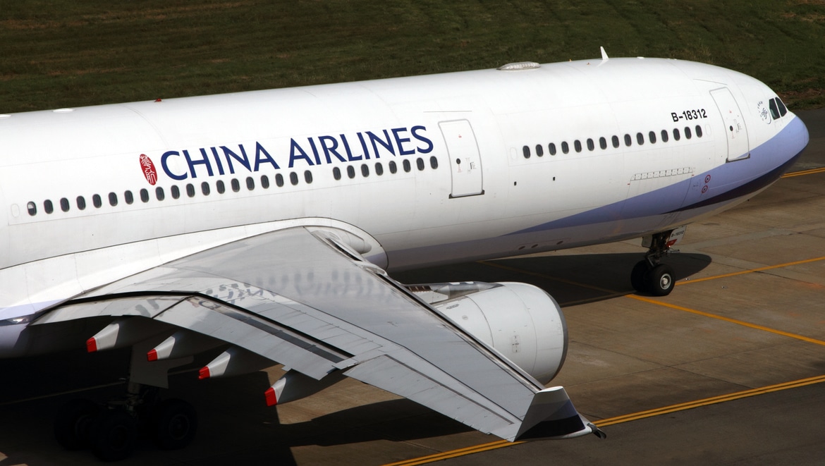 Taiwanese lawmakers approve China Airlines rebranding