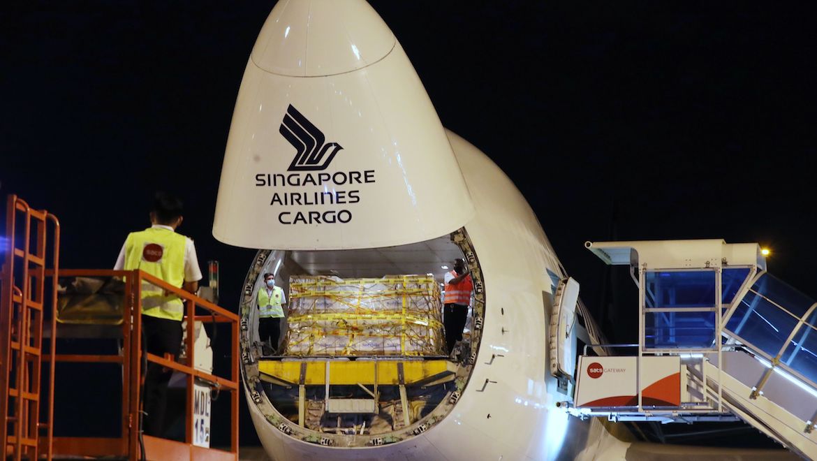 Singapore 747-400 ships first vaccines to Asia