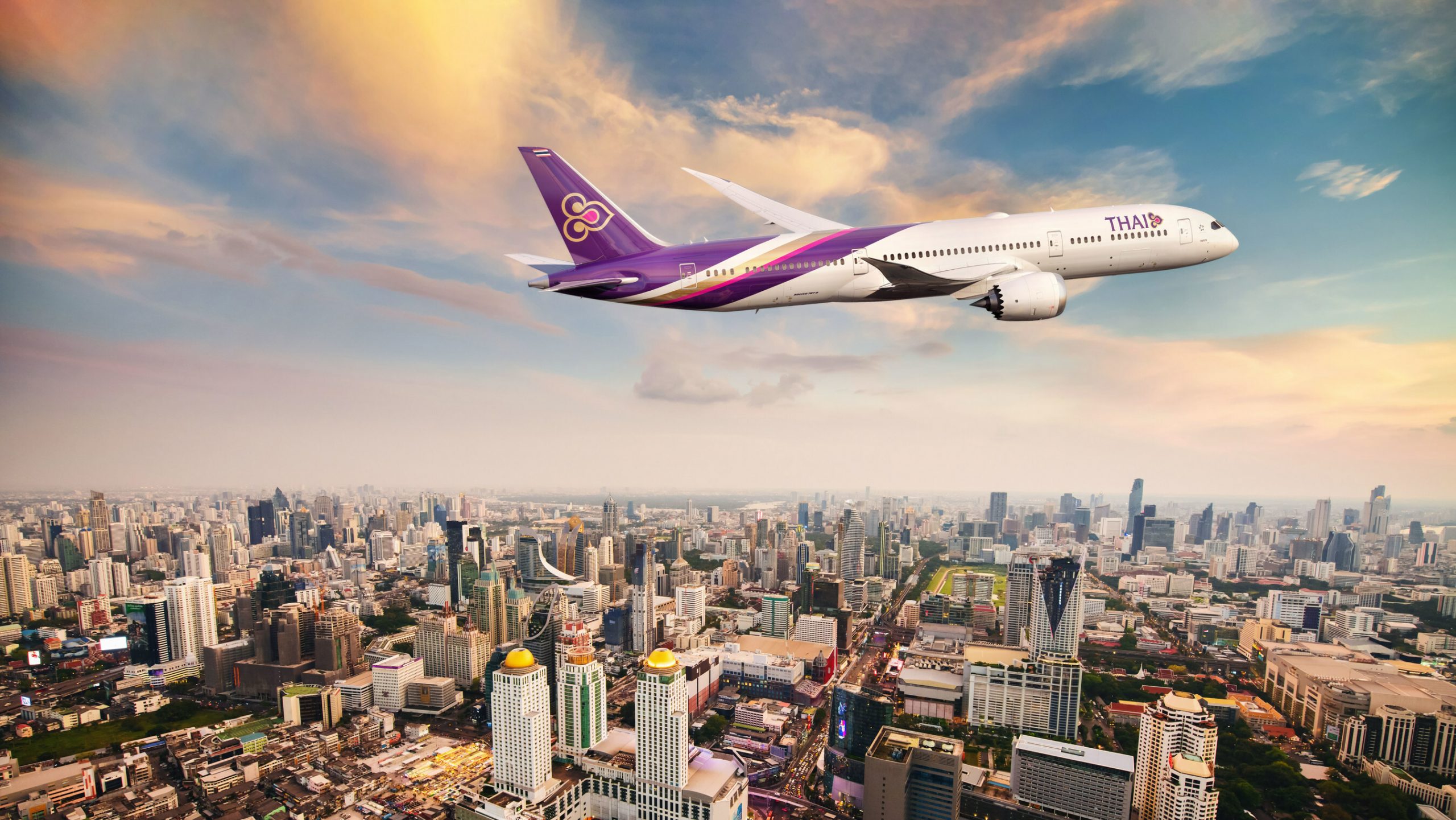 Boeing, Thai Airways announce significant expansion with order for 45 787 Dreamliners