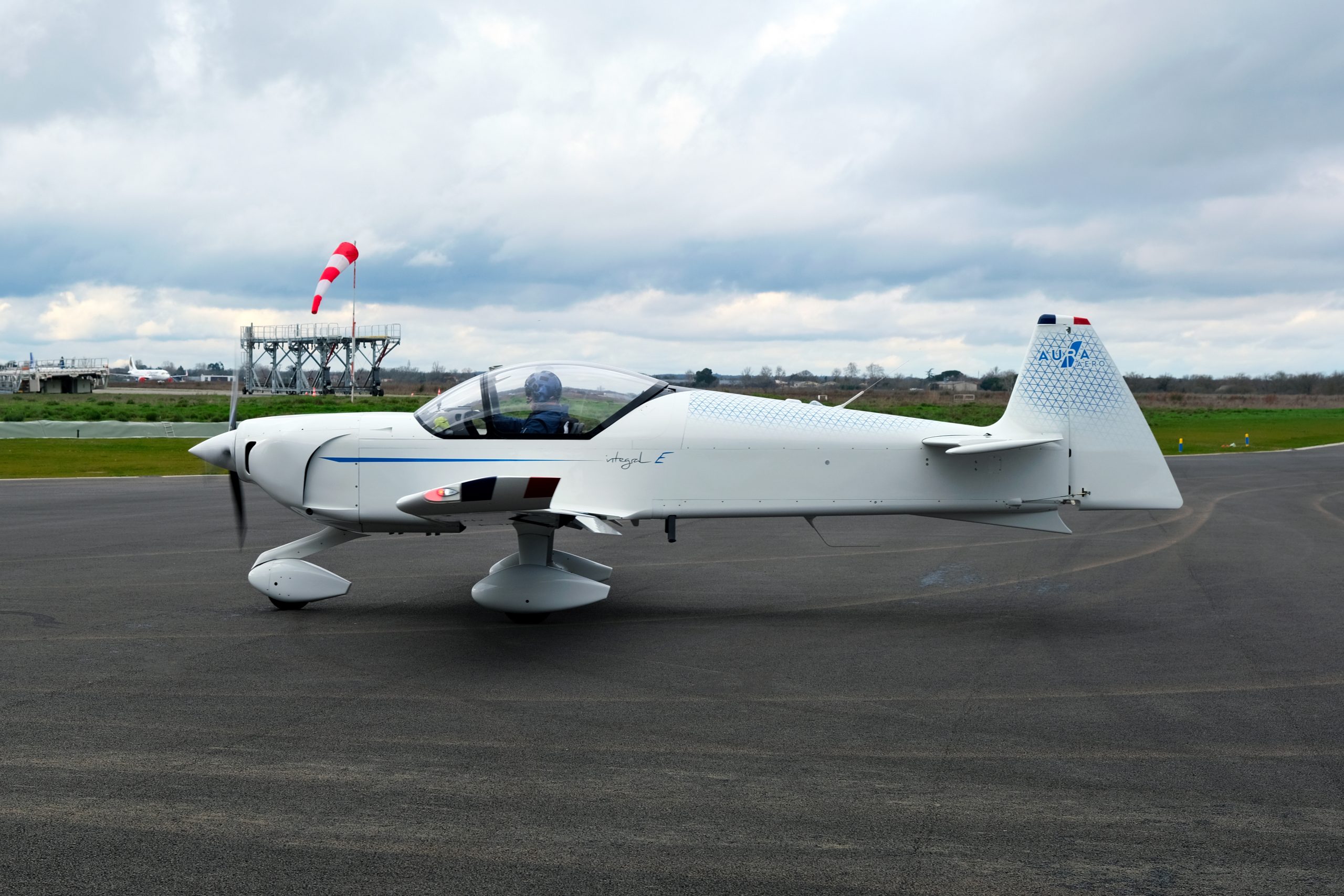 Integral E's successful power-on signals a new era in eco-friendly aviation